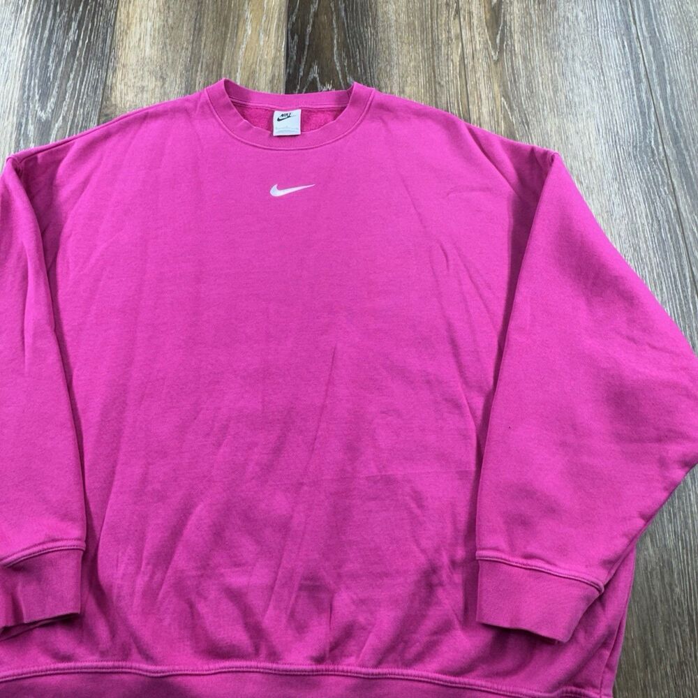 Nike Center Swoosh Womens S Oversized Hot Pink Cropped Boxy Crewneck Y2K Sweater